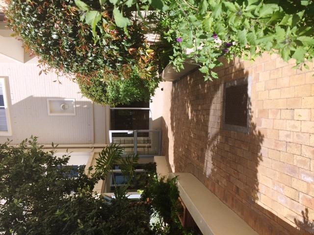 To Let 0 Bedroom Property for Rent in Sea Point Western Cape
